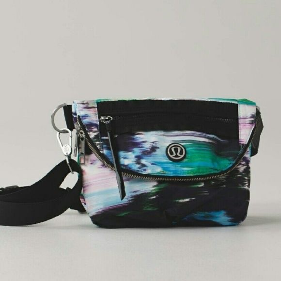 lululemon athletica Handbags - Lululemon Festival Bag Purse Pigment Wind Dragonfl